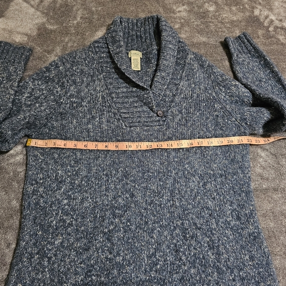 L.L Bean Cozy Blue Chunky Wool Knit Sweater Womens XL - Picture 6 of 13